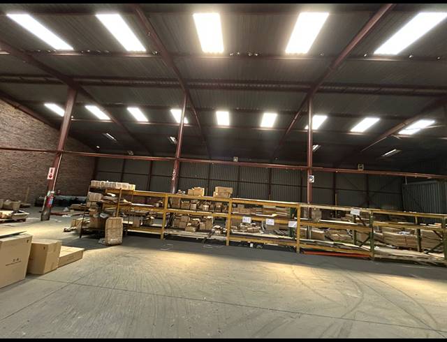 6,225M² WAREHOUSE TO LET IN CHLOORKOP